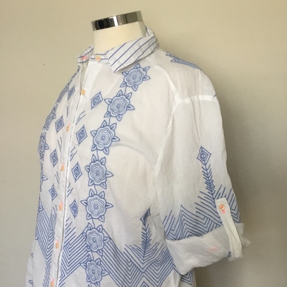 Johnny Was 3J Workshop Embroidered Button Down - S - Picture 2 of 9